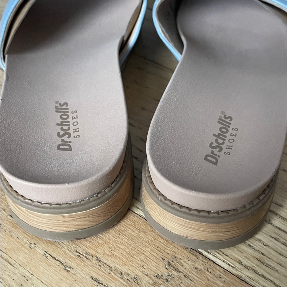 Dr. Scholl's Women's Light Blue and Brown Sandals size 9- brand new - Picture 2 of 5